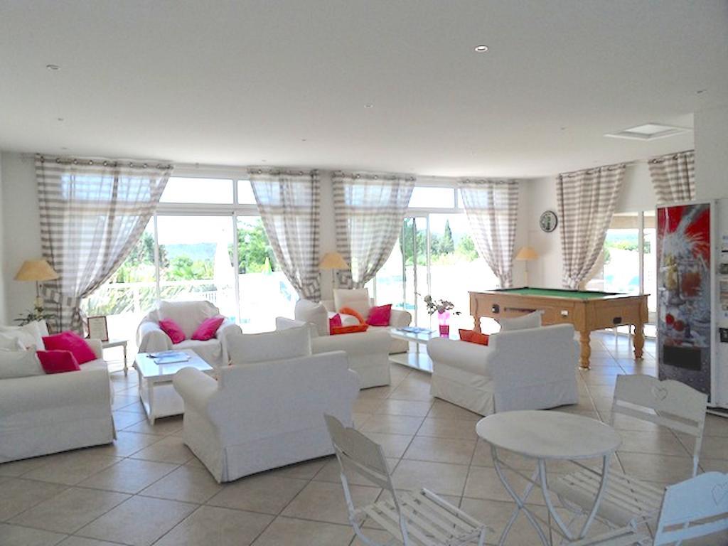 Lagrange Vacances Les Bastides Des Chaumettes Montauroux Szoba fotó